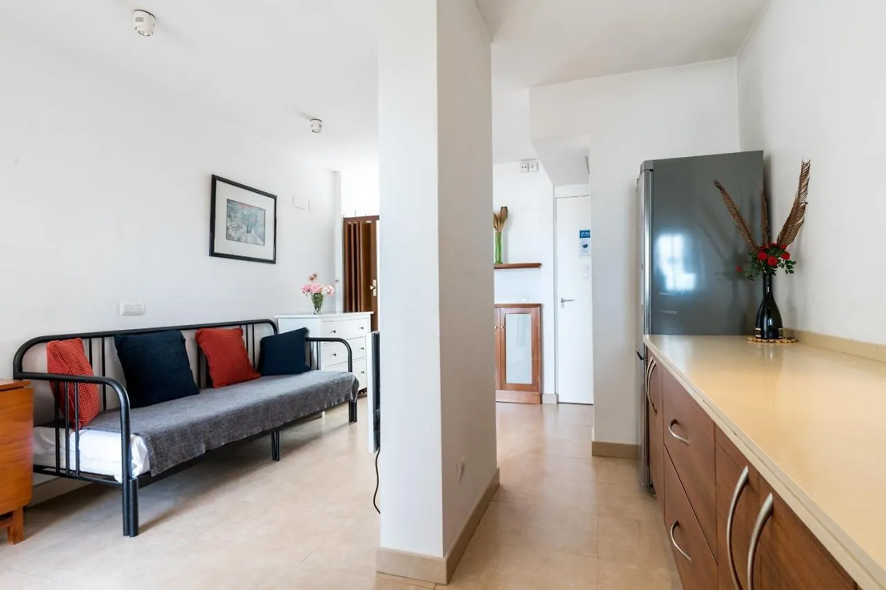 Holi-Rent Apartamento Resitur Seville