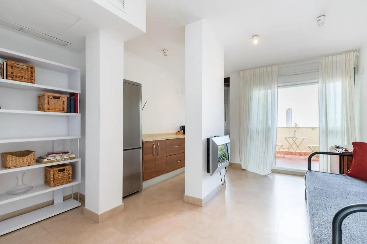 Holi-Rent Apartamento Resitur Seville Apartment